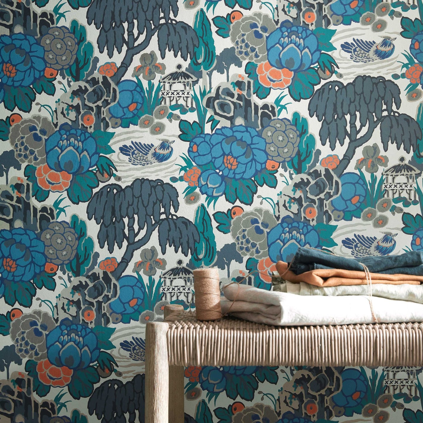 V&A Mandarin Garden - Ink Wallpaper - 1838 wallcoverings