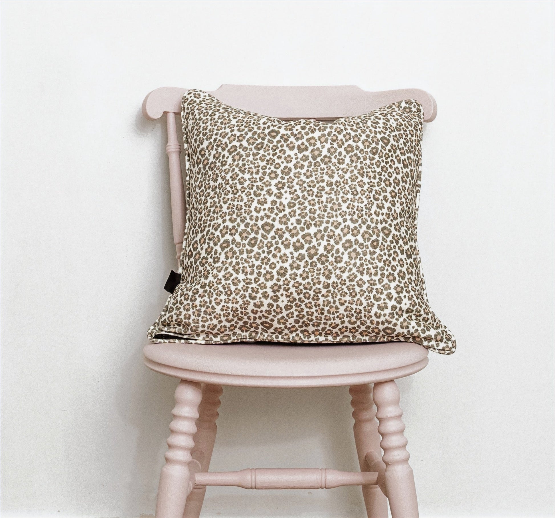 Bloom Flamingo Cushion with Medium Velvet - Pink - Wear The Walls