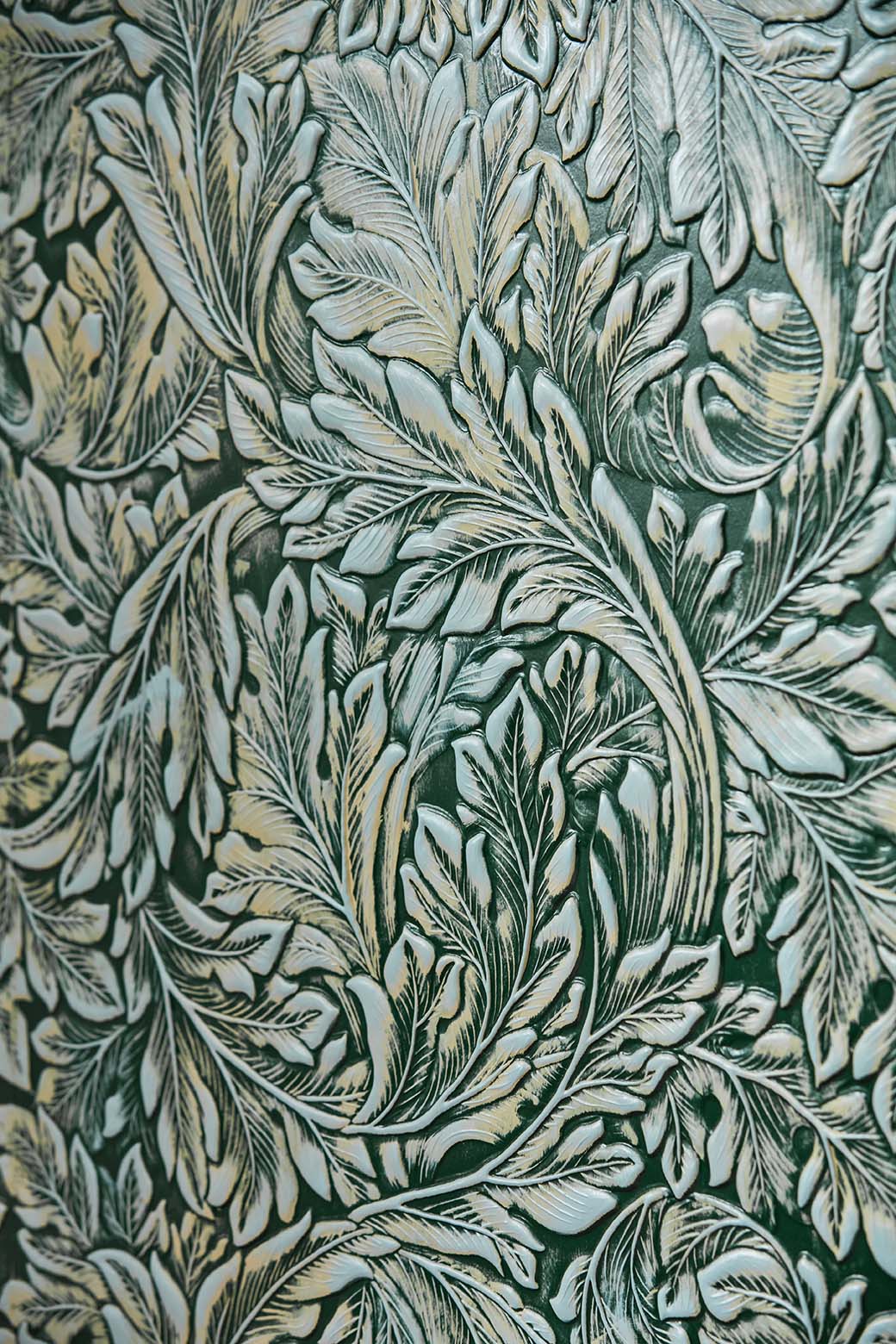 William Morris Acanthus Wallpaper - Green - Lincrusta