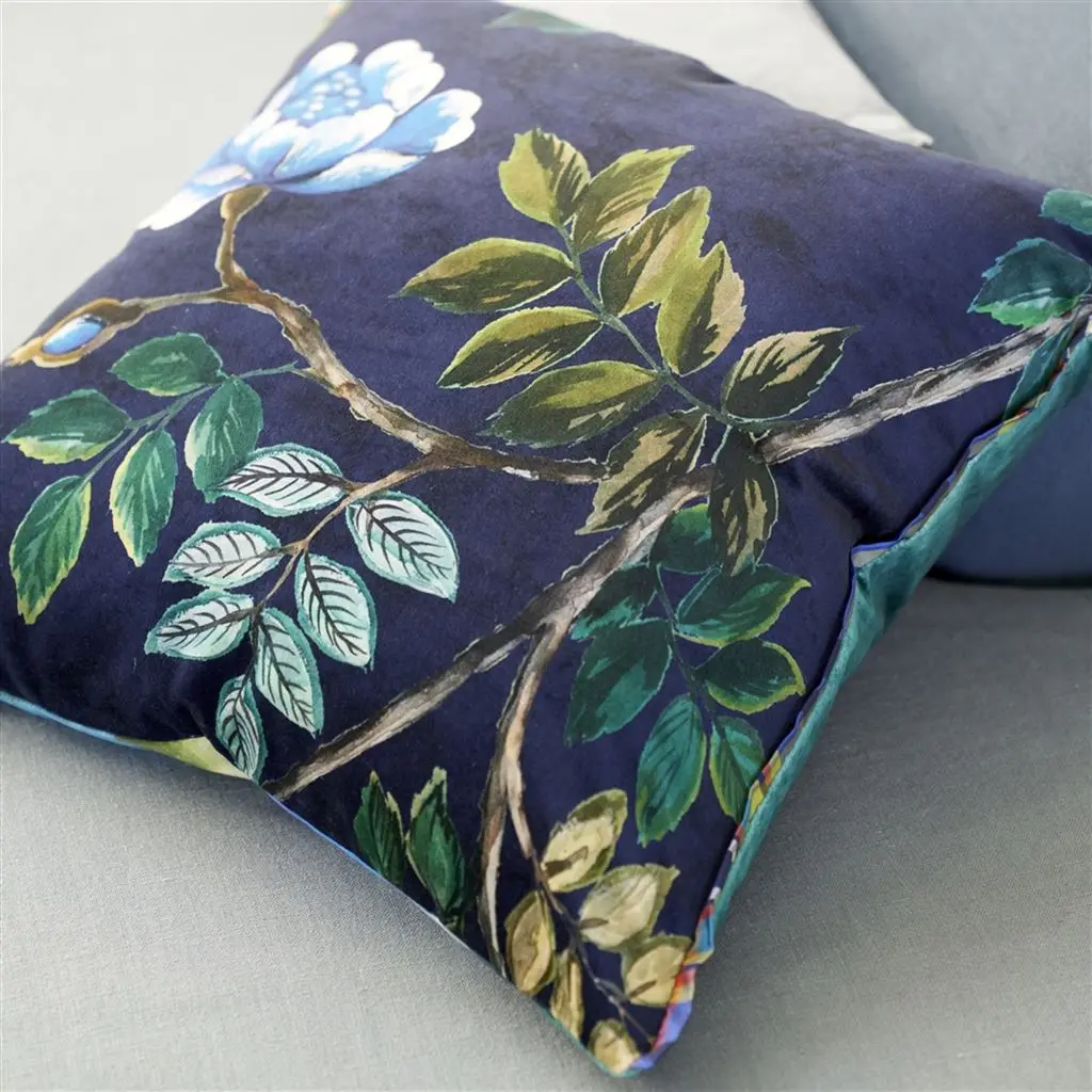 Porcelaine De Chine Velours Indigo Cushion - Designers Guild